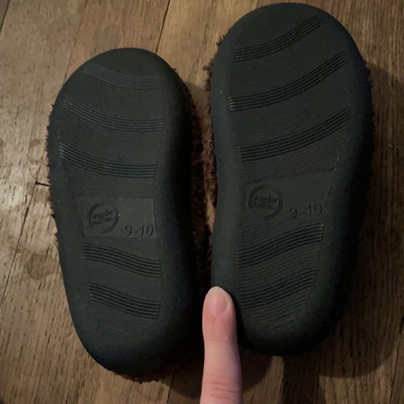 Christmas slippers - Picture 3 of 4